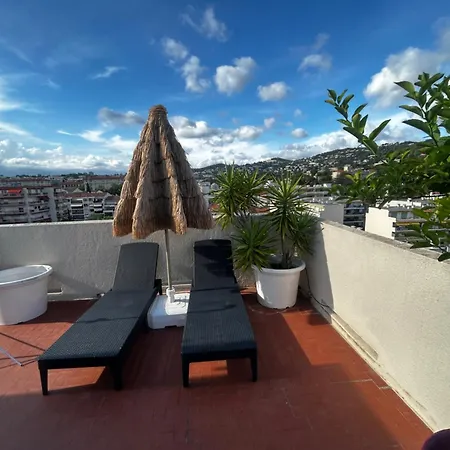 Roof Center *