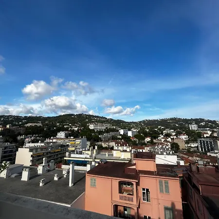 Roof Center Lejlighed Cannes